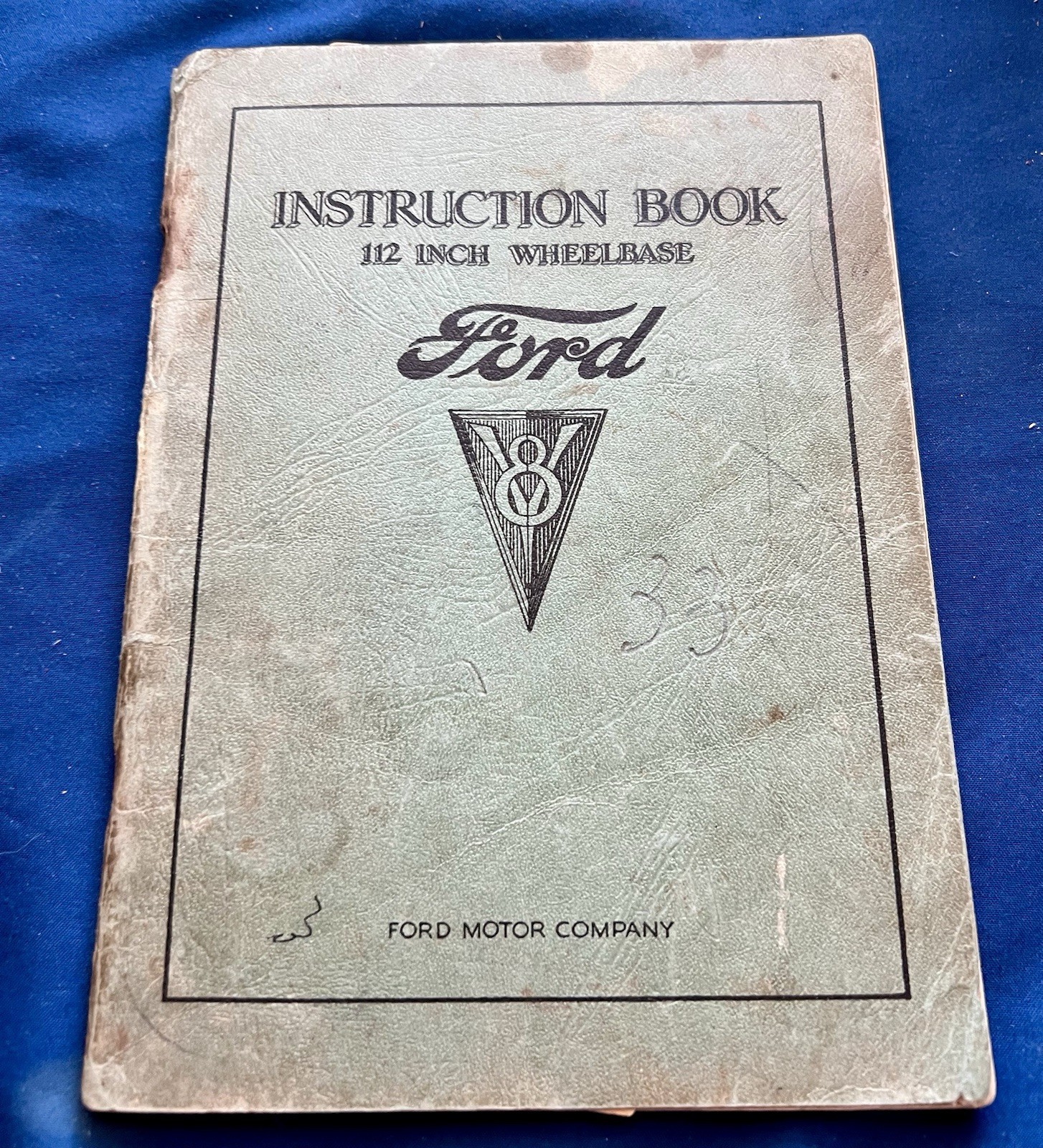 VINTAGE  FORD V8 INSTRUCTION BOOK 112 INCH WHEELBASE BOOKLET