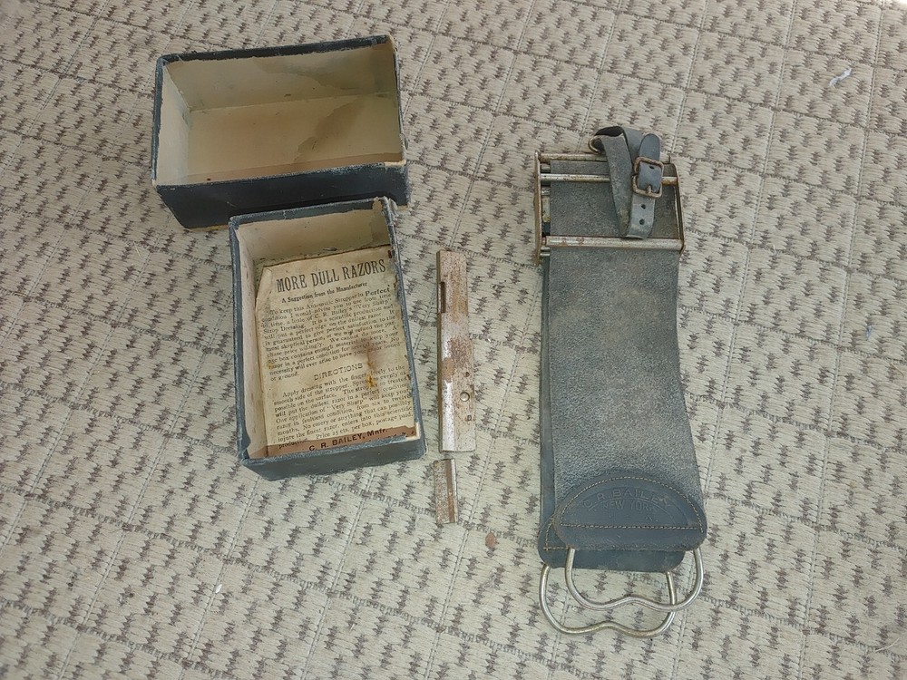 Antique Simplex Automatic Razor Stropper pat 1910 New York