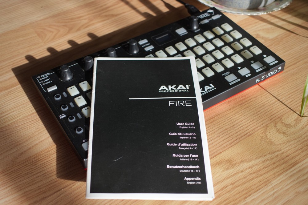 Akai Professional FIRE FL Studio Pad/Midi Controller