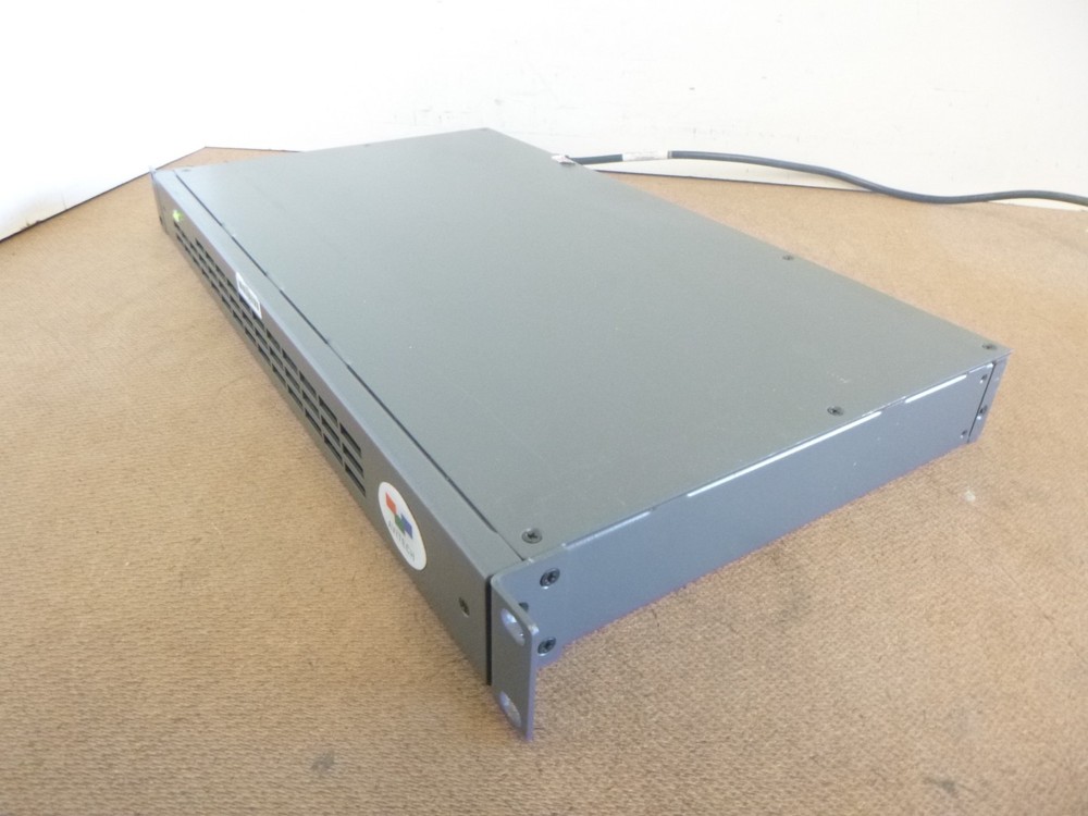 Avitech VCC-8008U Multiviewer 4 DVI and 4 SDI Octo Split