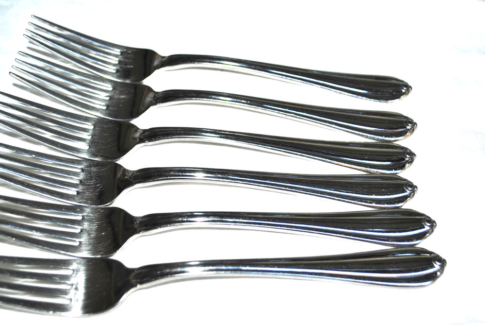 GORHAM DESIGNS STUDIOS STAINLESS FLATWARE 18/8 JAPAN"MELON BUD"(6) DINNER FORKS