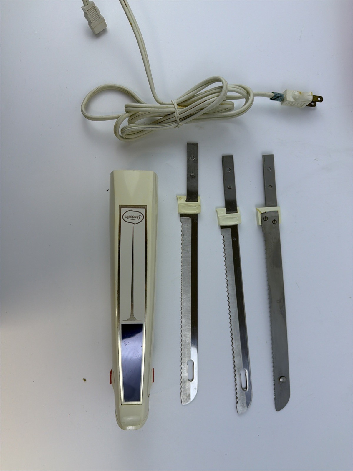 Vintage Sunbeam Electric Slicing Knife 3 8" Blades Stainless Steel EK-100 Works