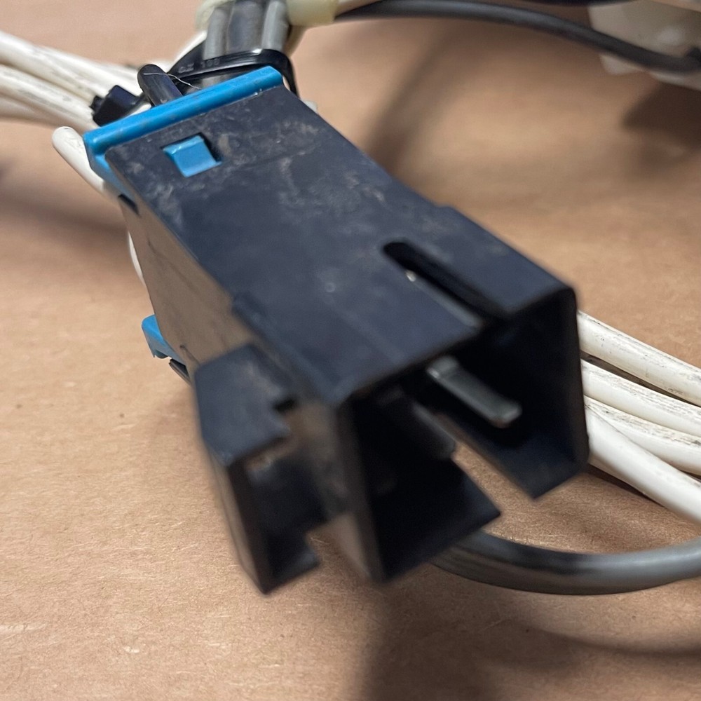 PETERBILT 386 Left/Driver Sleeper Control 29-06215