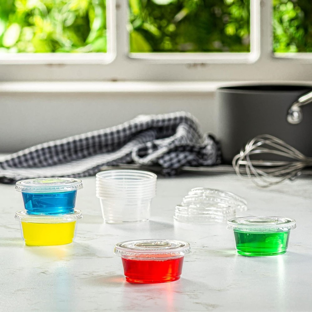 [2 Oz. - 200 Count Clear Disposable Plastic Portion Cups with Lids - Soufflé Cup