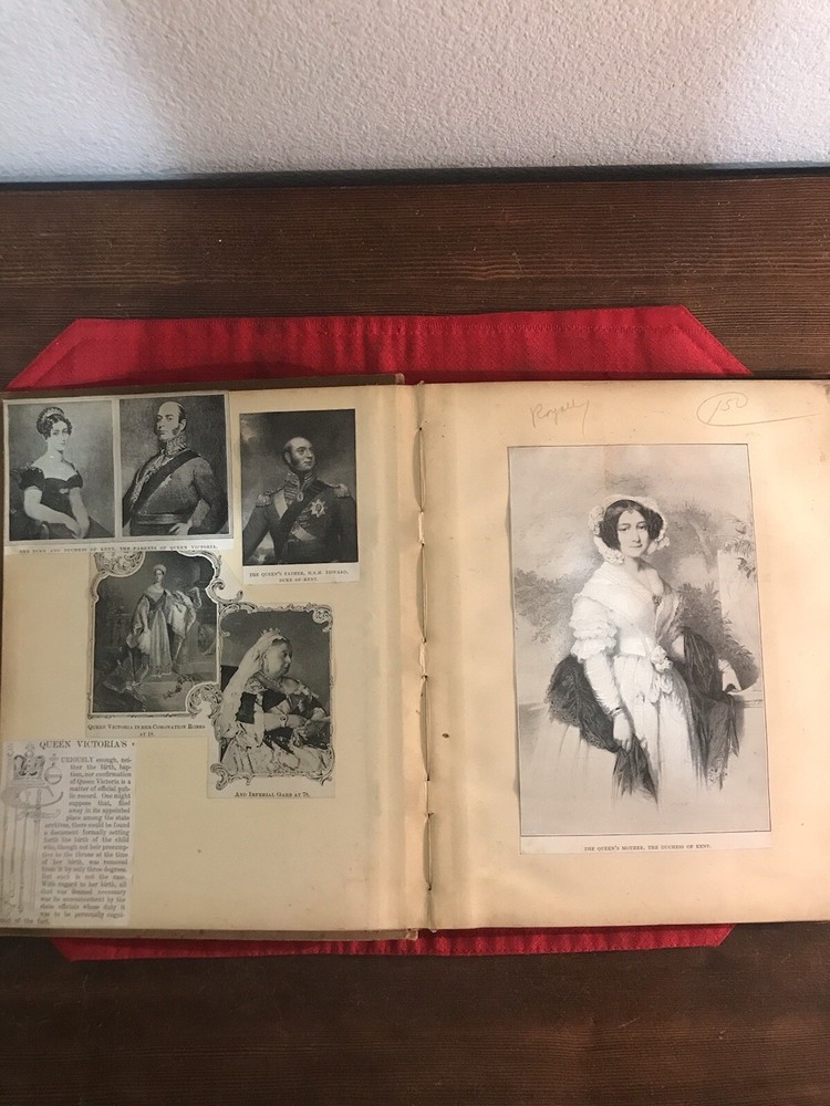 WW1/WW2 British Queen Victoria Book