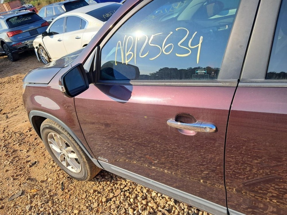 SORENTO 2014 Glove Box 4797409