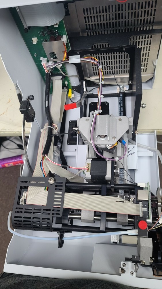 Agilent 1260 Infinity HPLC-Chip Cube Interface G4240A [D3S4]