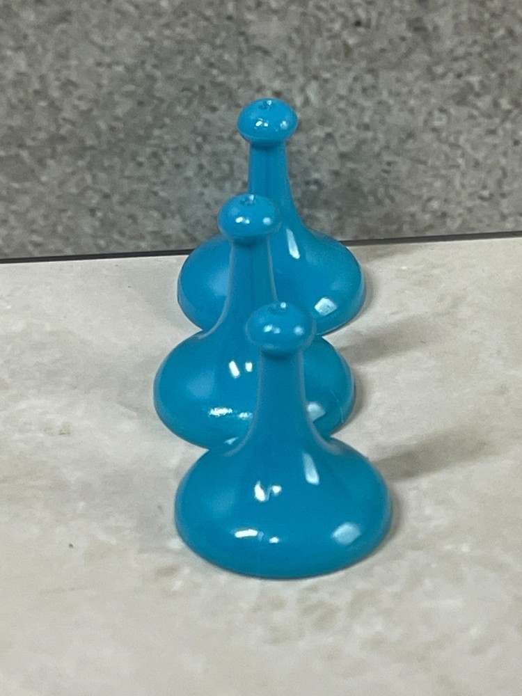 2013 Sorry! - Replacement Blue Pawns