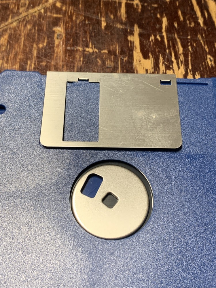 Disney Mickey’s Memory Challenge Vintage Computer 3.5” Game Disk -IBM, PC, Tandy