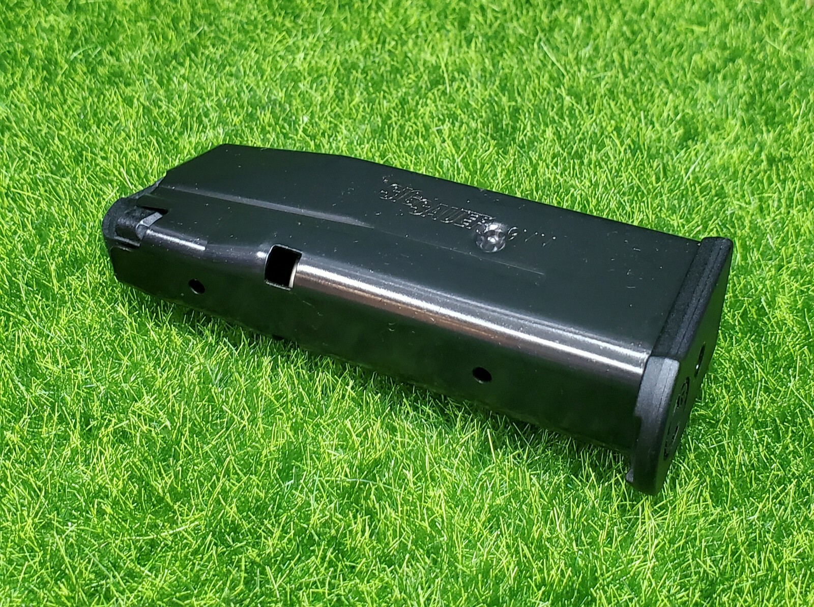 Sig Sauer P365X P365XL 9mm Subcompact 10 Round Magazine, Flush Plate - 8900250