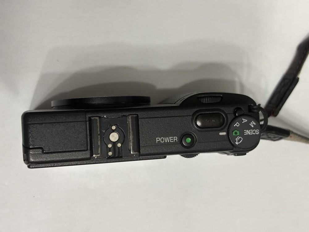 Compact digital camera RICOH GR DIGITAL 11192