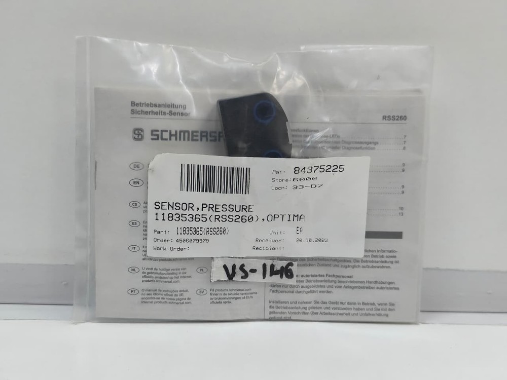 NEW SCHMERSAL RSS260-I2-D-ST ELECTRONIC SAFETY SENSOR, VS#146