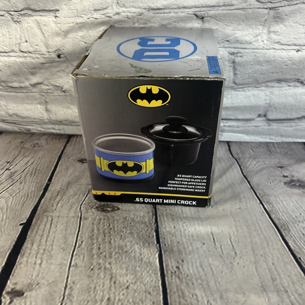 DC Batman Mini Crock Pot Blue/Yellow .65 Quart New