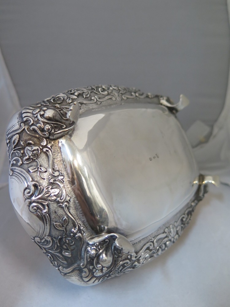 Wonderful German 800 Silver Spice Box