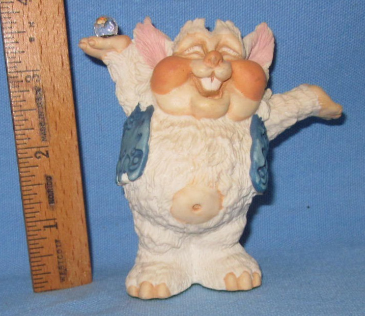 Krystonia Trumph Figurine