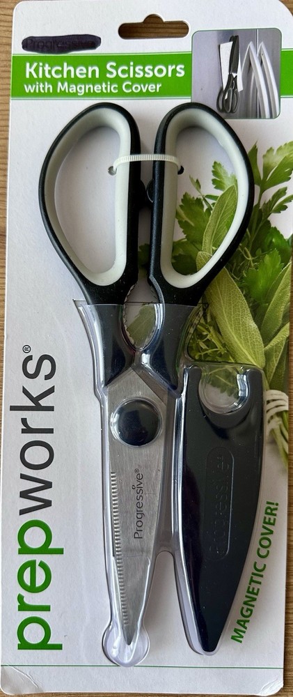 Progressive Prepworks Kitchen Scissors With Magnetic Cover
