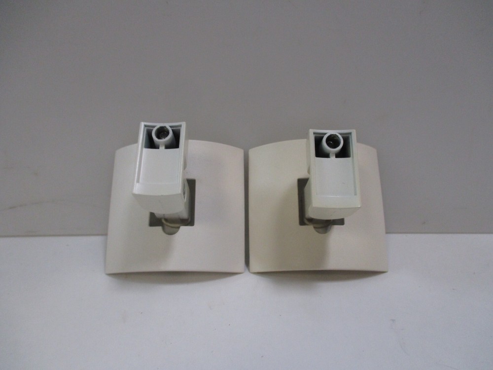 2 X Genuine Bose Wall Mount Bracket UB 20 white work great
