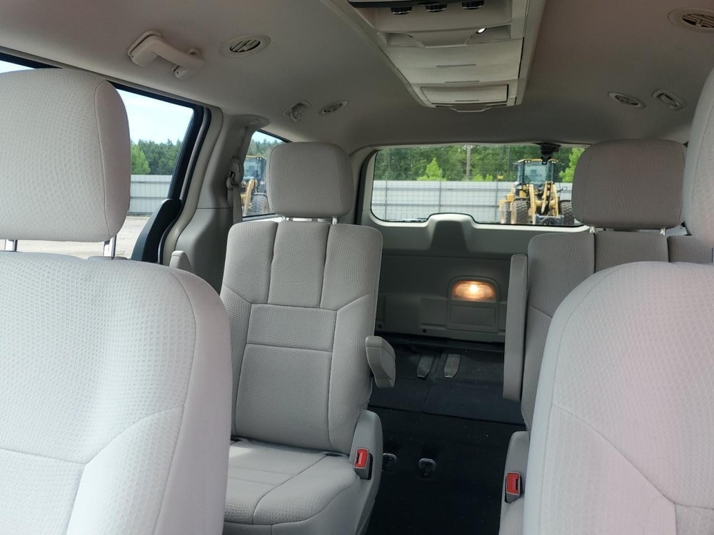 Used Blind Spot Detection System Warning Control Module fits: 2012 Chrysler Town