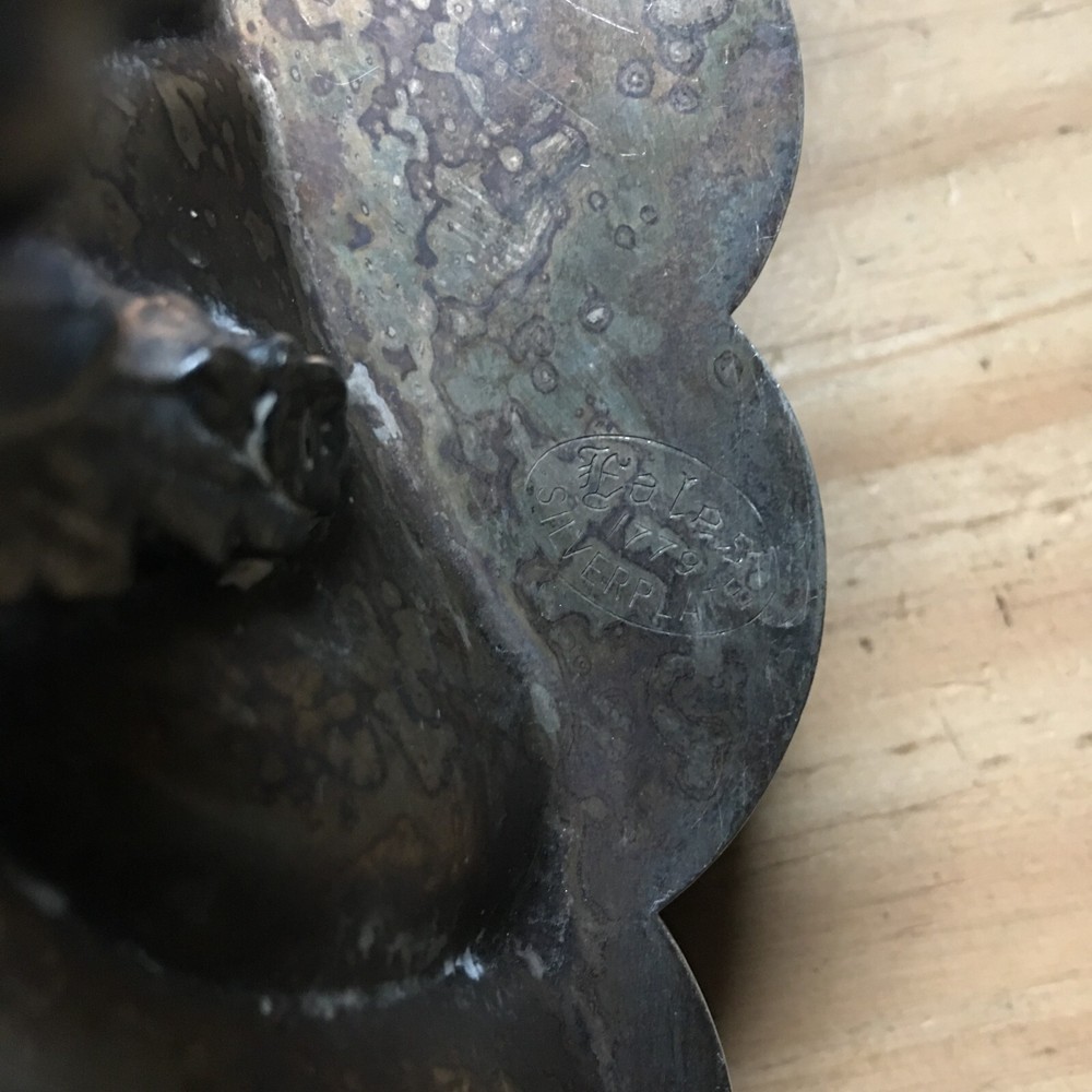 VTG EALES 1779 SILVERPLATE FOOTED SHELL SEAFOOD SERVING BOWL W/ CANDLEHOLDERS