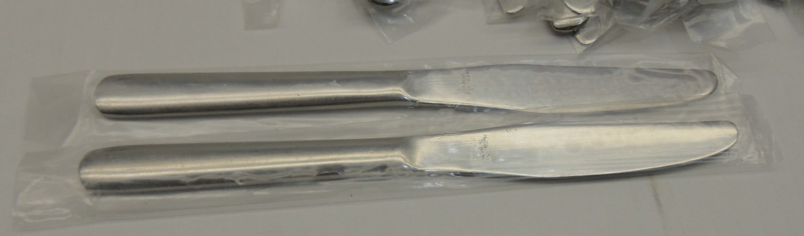 Lot of 65 New Knives Knife Set 8 1/2" Restaurant Stainless Steel R & O I. I.