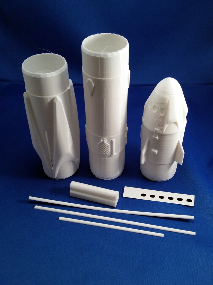 SpaceX Crew Dragon Flying Model Rocket Barebones Kit