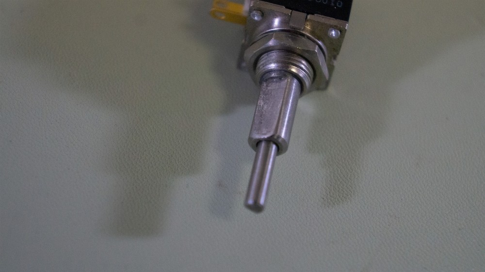 SCI Systems 010063-2AR Precision Variable Resistor Nonwire Wound - 5.5 kΩ Dual