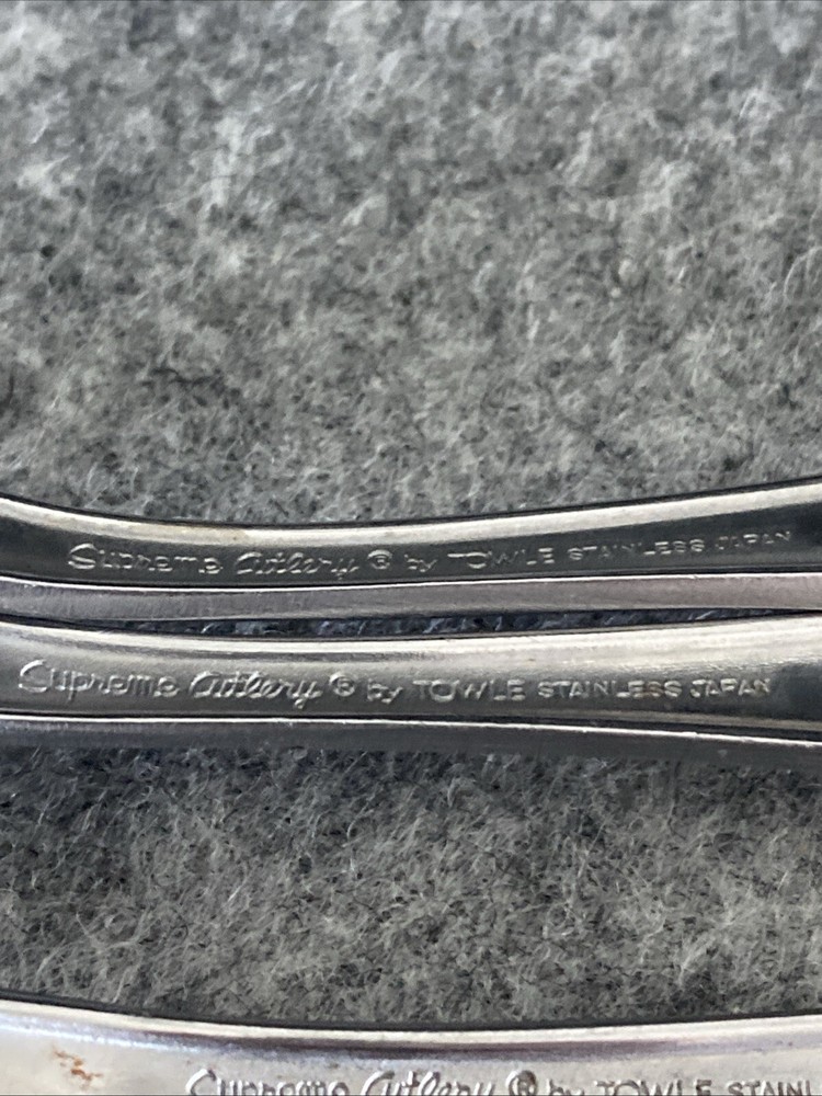 4 TOWLE/SUPREME CUTLERY STAINLESS FLATWARE, "PIERRE" PATTERN DINNER SPOONS