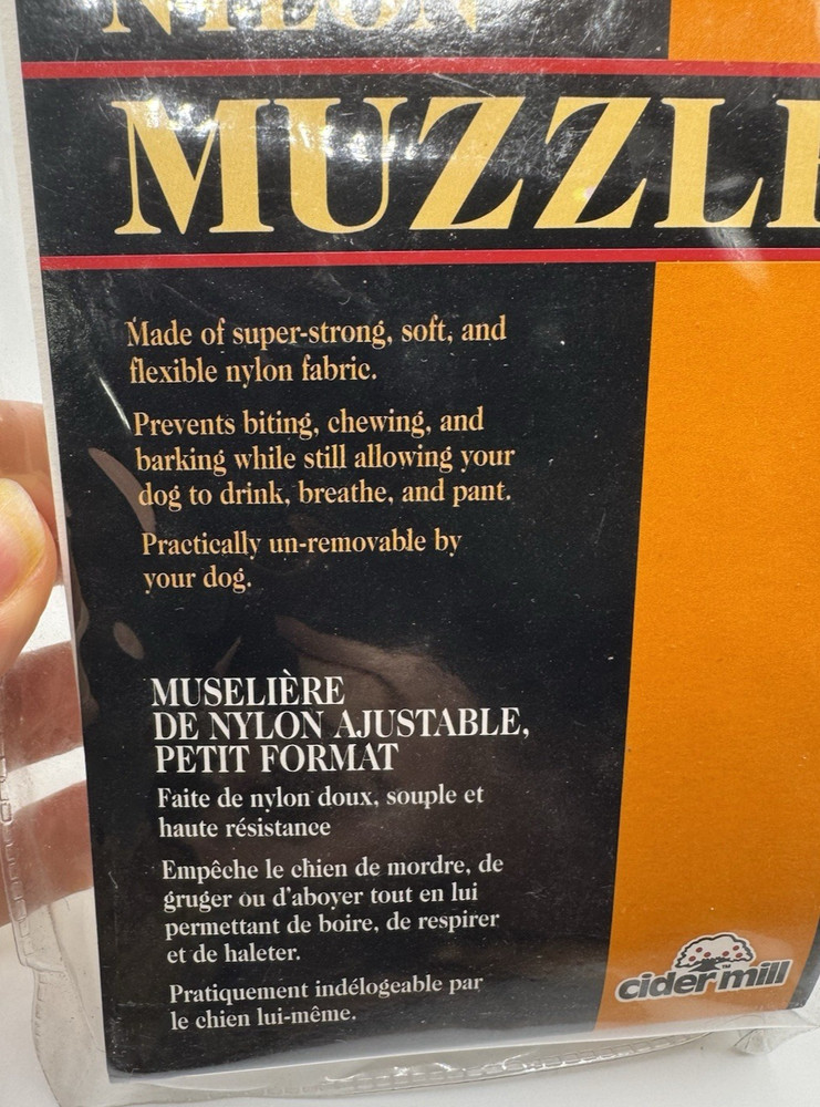 Dashing Dogs Medium Adjustable Nylon Muzzle