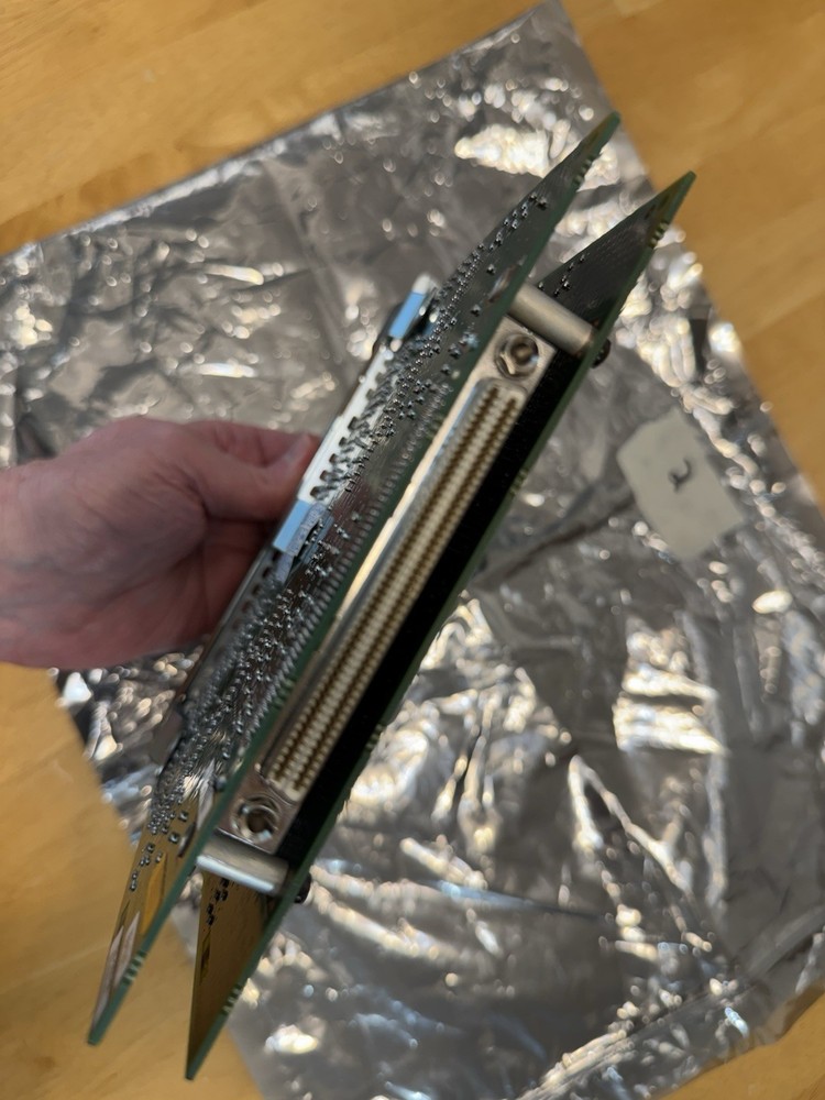 ONE CISCO ASYNC-32A 32-PORT Asynchronous Network Module Guaranteed 30 days