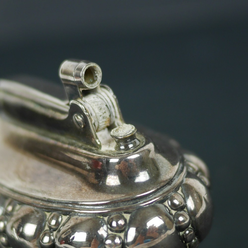 VINTAGE RONSON "CROWN" Table Lighter Silver Plate Decorative Push Top Lighter