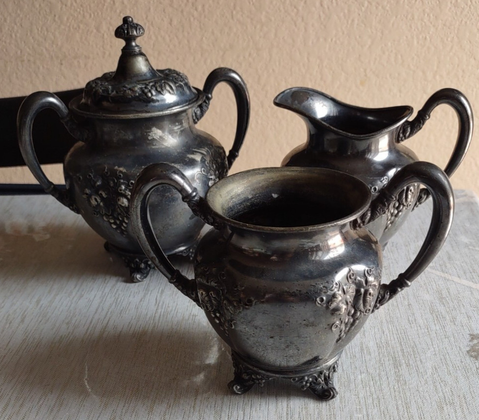 3 Piece Forbes Quadruple Plate Grapes Pattern Tea Service 216