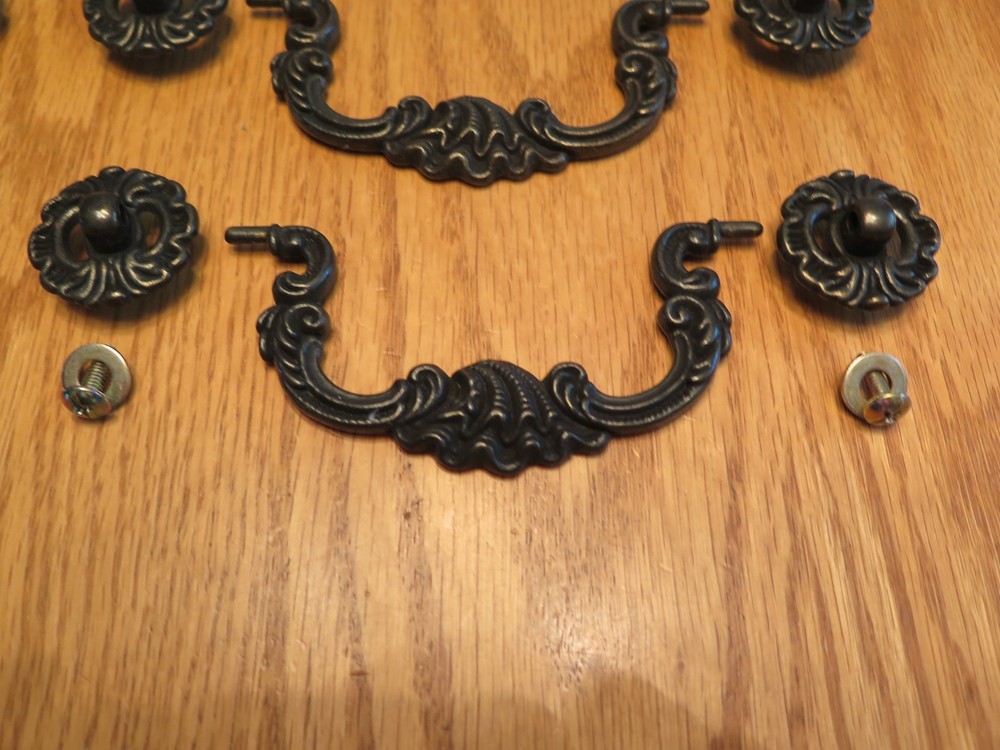 Brass/Dark Tone Drawer Pulls Drop Pulls - Set of 4