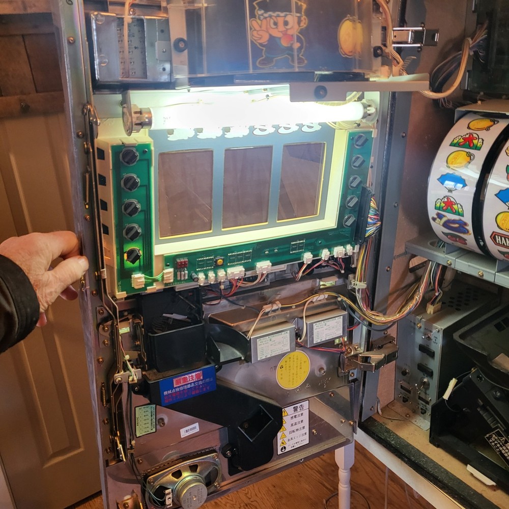 Slot machine - Pachislo