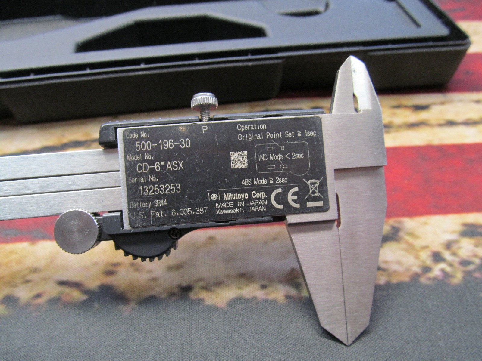 Mitutoyo Absolute AOS Digimatic 6" Digital Caliper in Case - Does NOT WORK