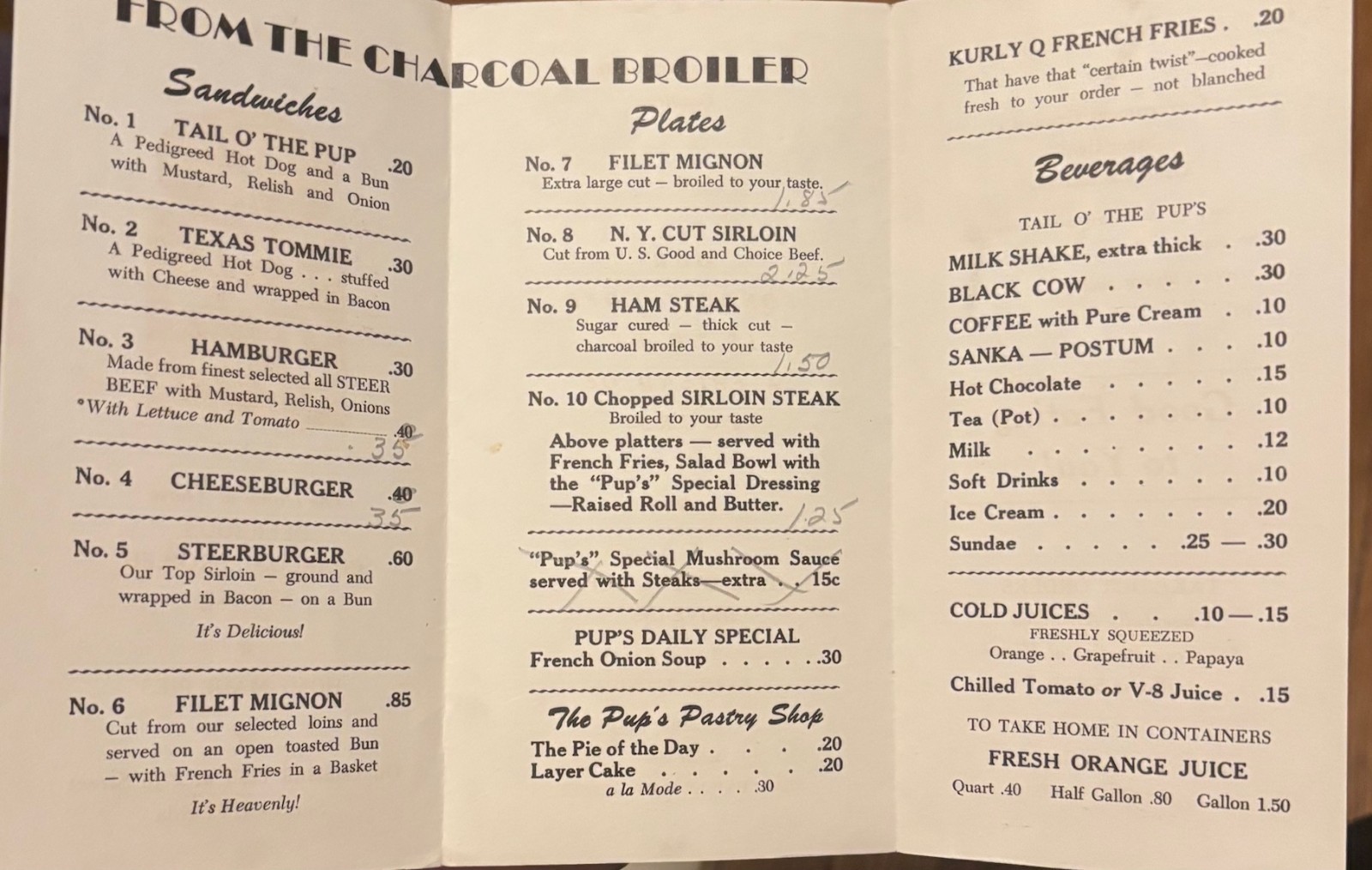 1950s Sarasota Florida "Tail of the Pup" Restaurant Souvenir Menu