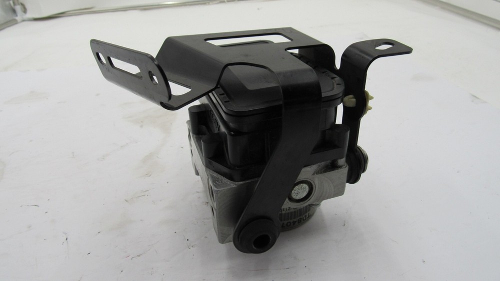 2013 TRIUMPH TIGER EXPLORER 1200 XR ABS BRAKE MODULATOR CONTROL MODULE