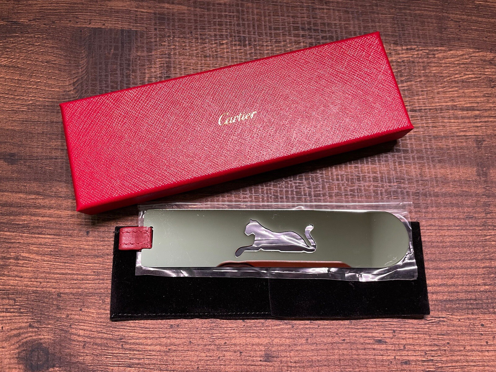New~ Cartier Les Must De Cartier Bookmark Metal Panther