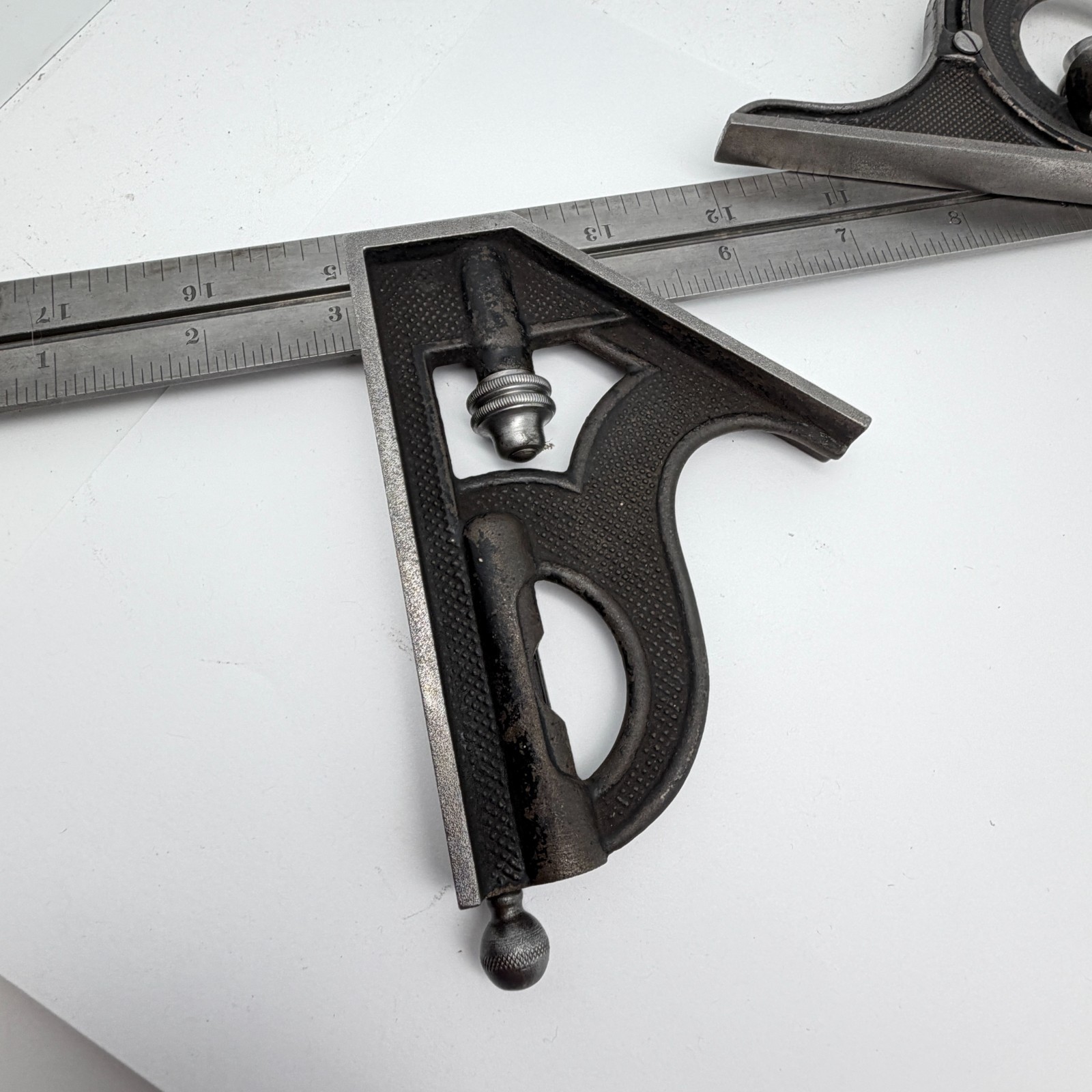 Preowned 18" L.S. STARRETT Comb. Square w/ Protractor Centerfinder - Machinists