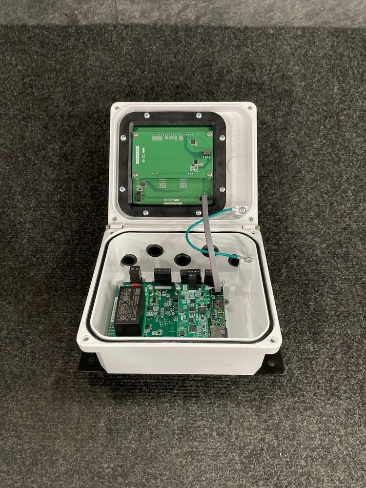 HACH PH5-RA2 ProComm Max Signal Transmitter 100-240V, 45-66Hz, 10W