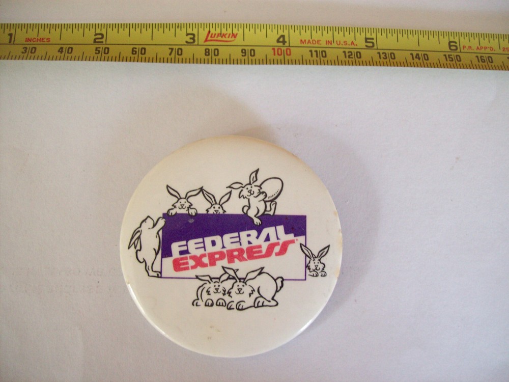 FEDERAL EXPRESS  BUNNIES  EASTER  PIN...