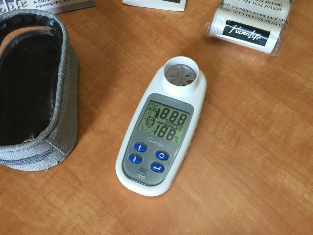 PulmoLife COPD Screening Device - Reporting FEV1 FEV% and Lung Age 