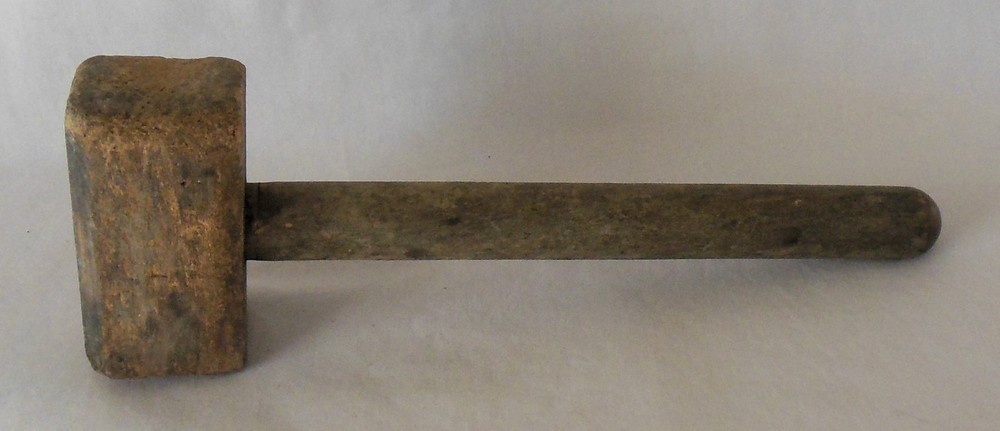 Primitive Vintage Small Rectangular Wood Mallet 8¾ Inches