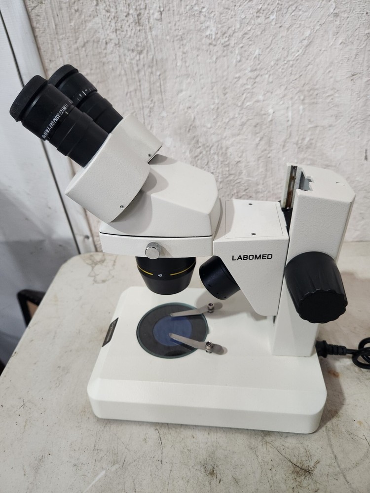 Cynmar CSM2 Labomed Microscope