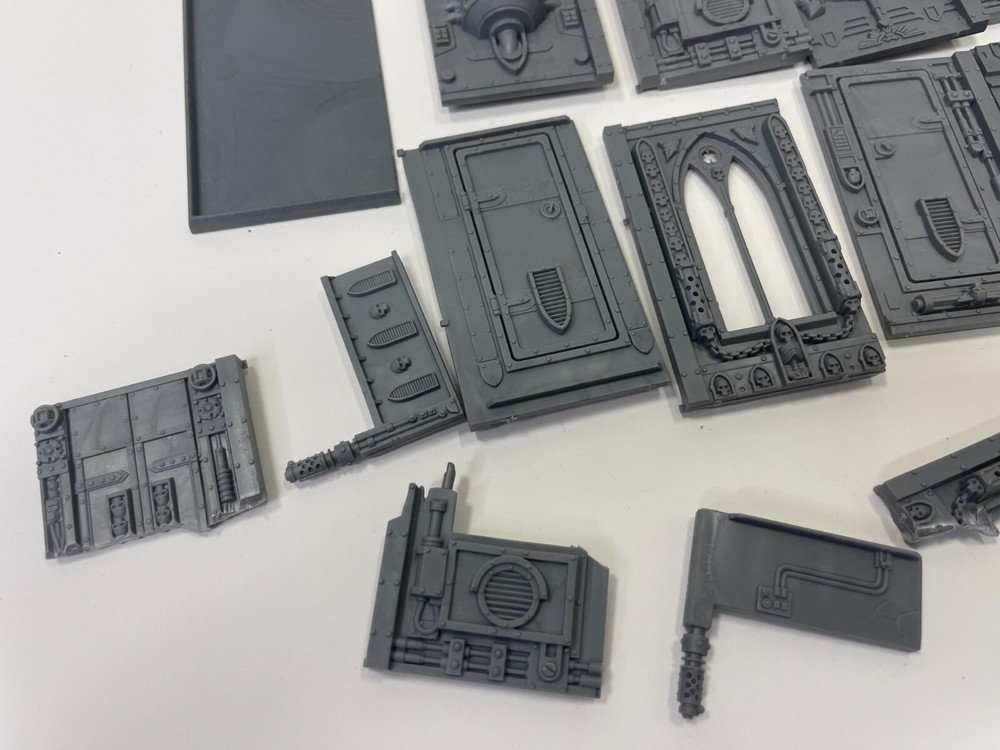 Warhammer 40K Terrain Bits No. 3