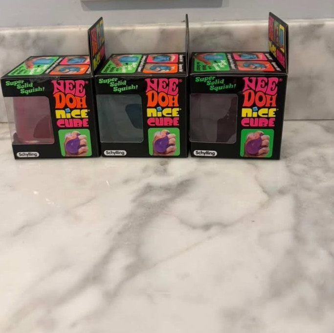 NeeDoh Nice Cube, Satisfying Square Shaped Sensory Toy