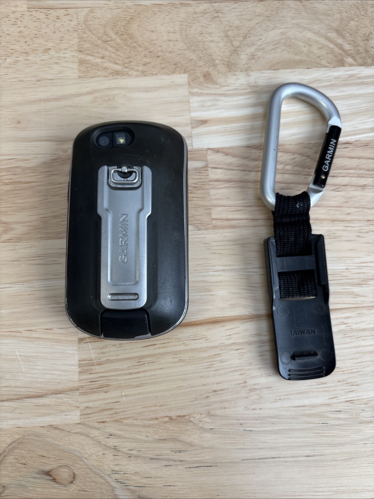 Garmin Oregon 650T Color Screen Handheld GPS & 8MP Camera Outdoors Hiking Tested