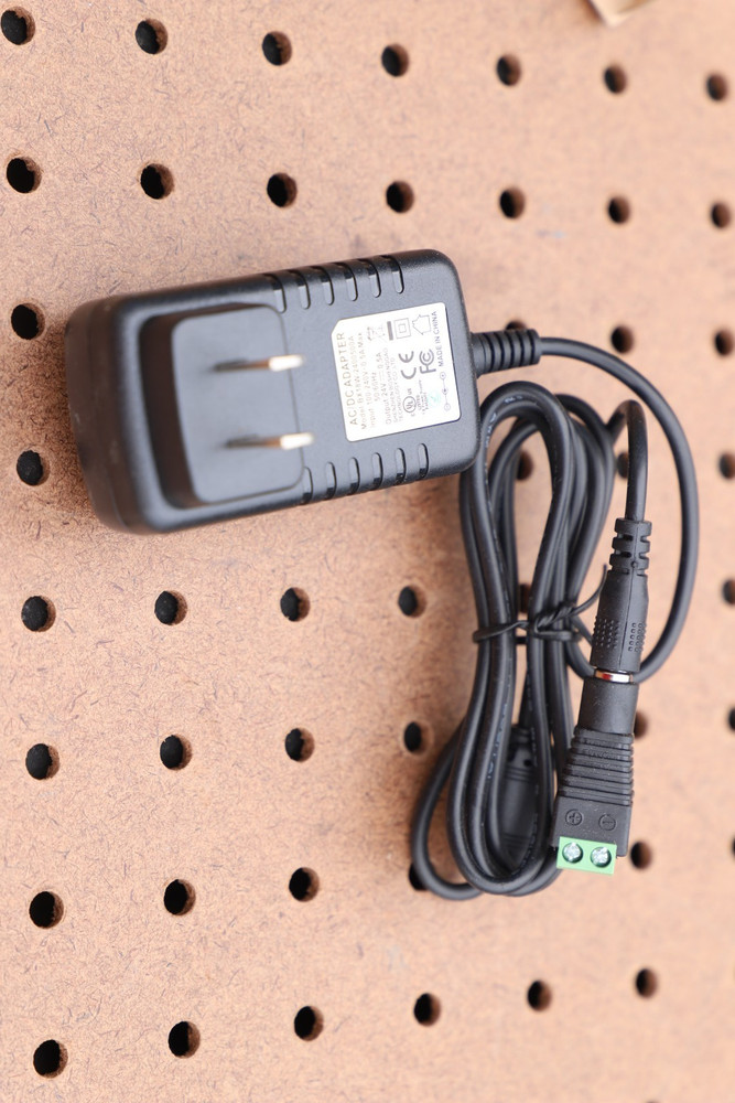 SIGNCOMPLEX LED ADAPTER BX18W-2400500A 24VDC!