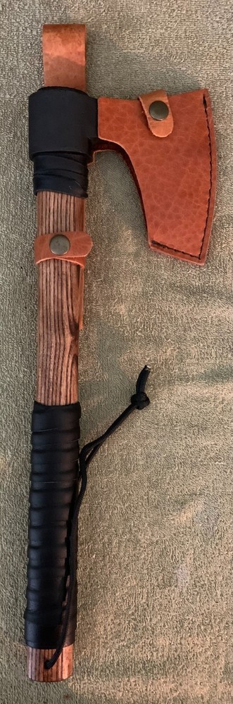Floki throwing axe