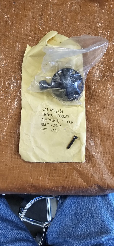 Graflex Tripod Socket Adapter Kit #7384 NOS, For Multi-grip