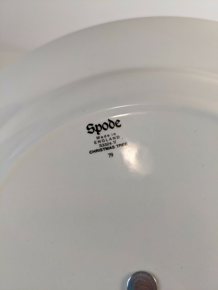 Spode Christmas Tree 10 3/4" Round Handled Serving Plate Tray